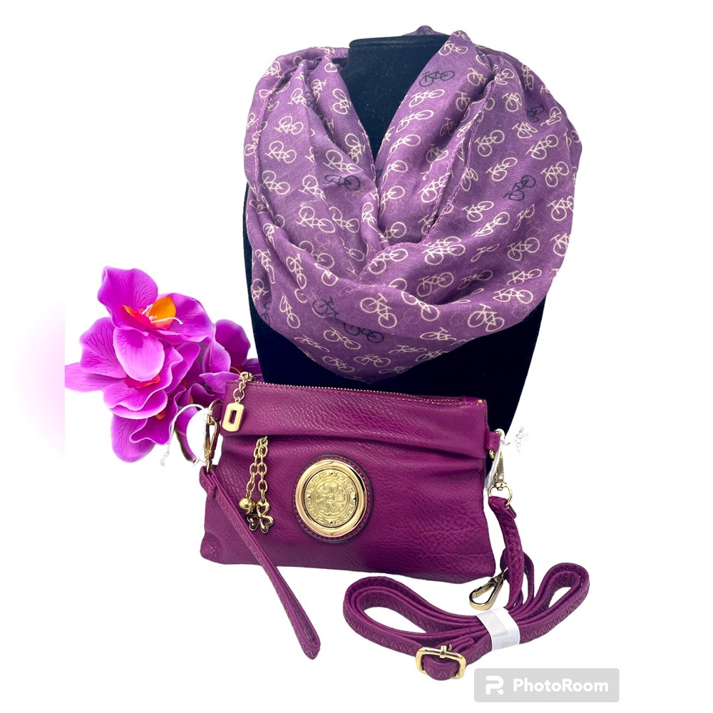 Joy Susan scarf, paired with unbranded clutch w/ shoulder strap